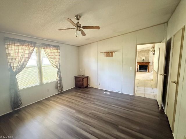 353 Twelve Oaks Drive, Linwood, NC 27299