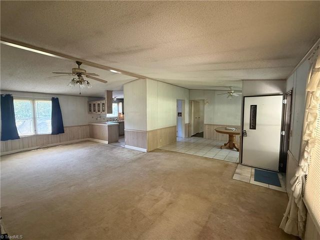353 Twelve Oaks Drive, Linwood, NC 27299