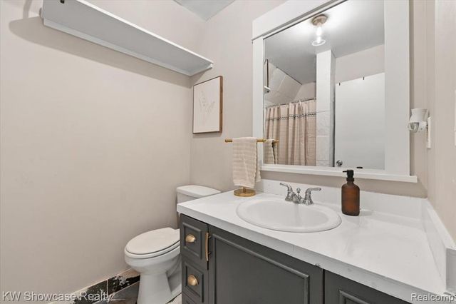 4025 Totem Lane, Waterford, MI 48328