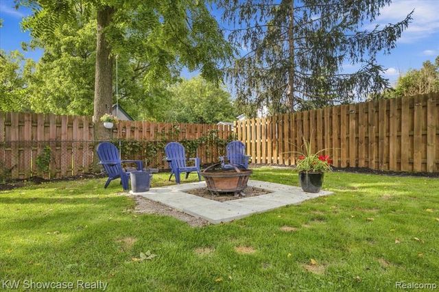 4025 Totem Lane, Waterford, MI 48328