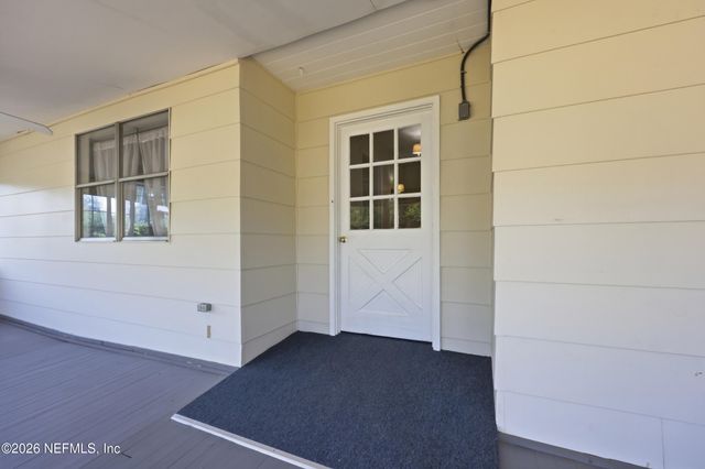 9246 BEARDEN Road, Jacksonville, FL 32220