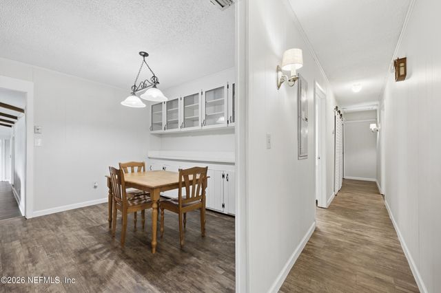 9246 BEARDEN Road, Jacksonville, FL 32220