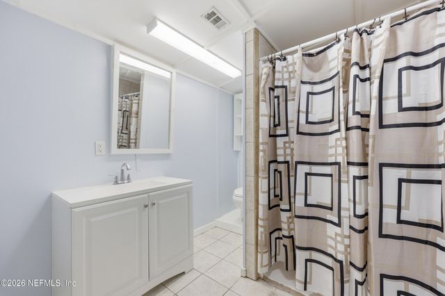 9246 BEARDEN Road, Jacksonville, FL 32220