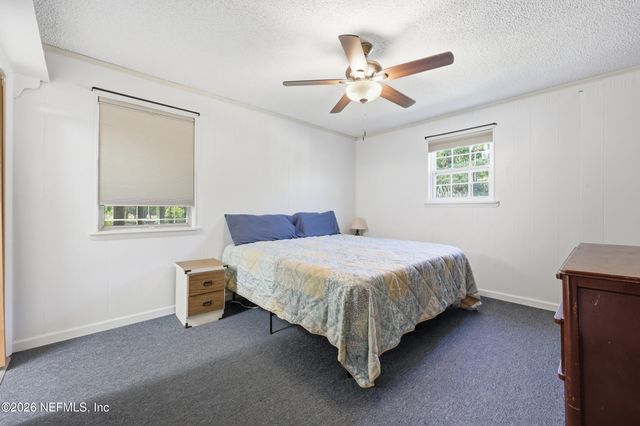 9246 BEARDEN Road, Jacksonville, FL 32220
