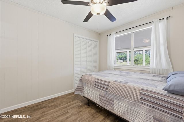 9246 BEARDEN Road, Jacksonville, FL 32220
