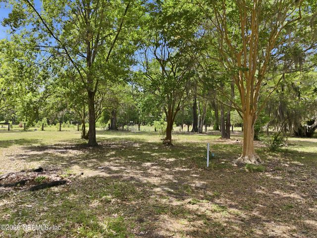 9246 BEARDEN Road, Jacksonville, FL 32220