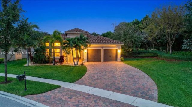 8181 Banpo Bridge Way, Delray Beach, FL 33446