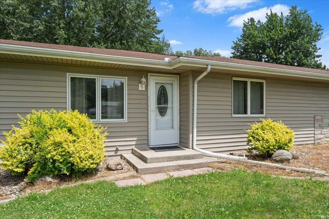 54606 Clover Road, Mishawaka, IN 46545