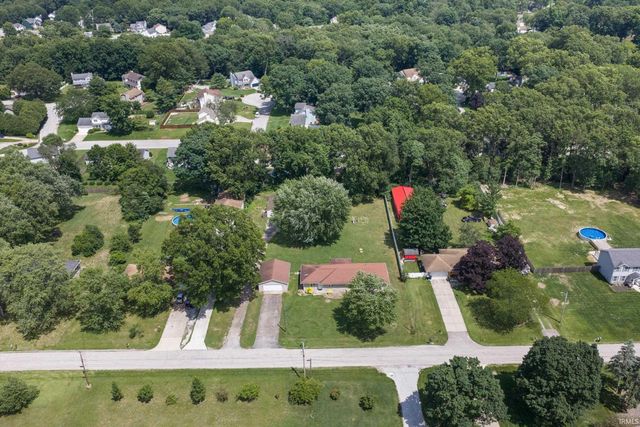 54606 Clover Road, Mishawaka, IN 46545