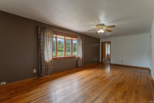 54606 Clover Road, Mishawaka, IN 46545