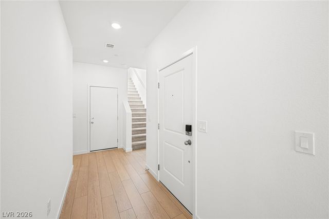 3387 Dancing Waters Street, Las Vegas, NV 89129