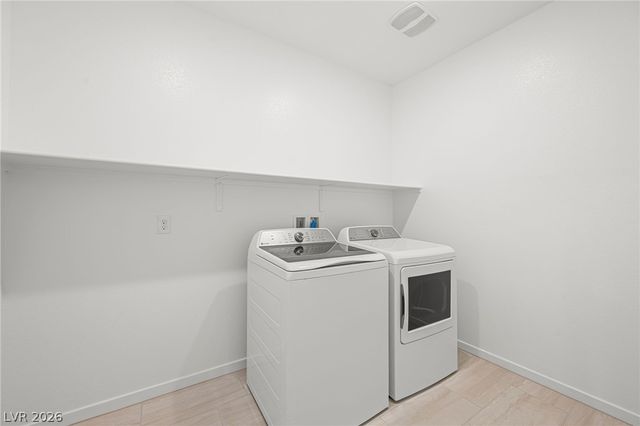 3387 Dancing Waters Street, Las Vegas, NV 89129