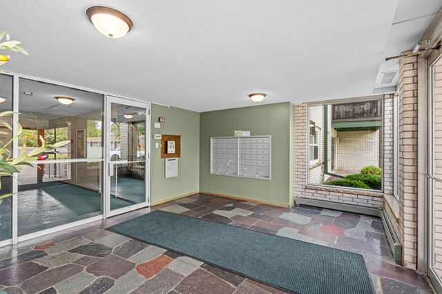 2730 Dale Street N D115, Roseville, MN 55113