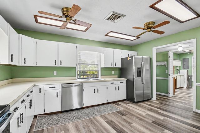888 HARMONY LANE, Englewood, FL 34223