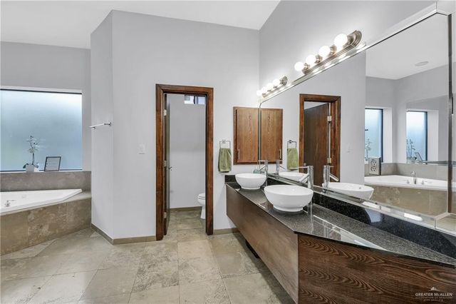 1010 Red River Street, Mission, TX 78572