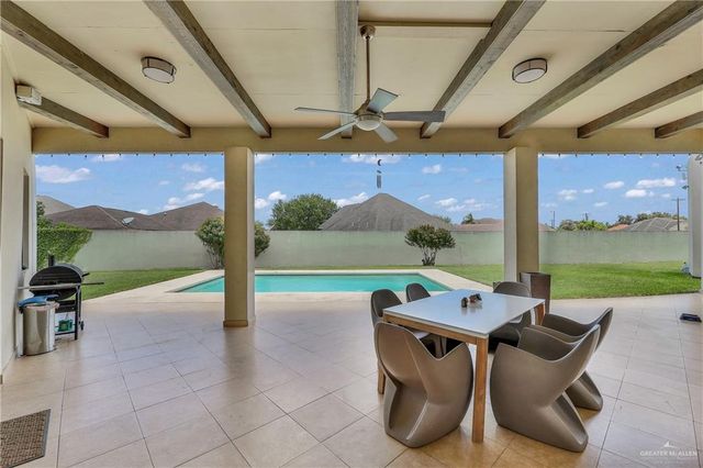 1010 Red River Street, Mission, TX 78572