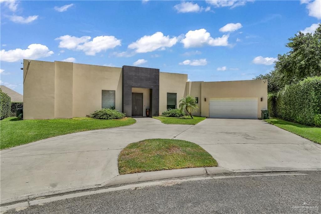 1010 Red River Street, Mission, TX 78572