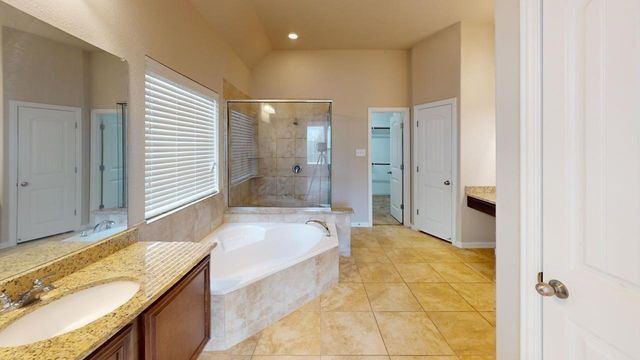 4104 Red Granite Lane, Mckinney, TX 75070