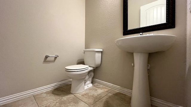 4104 Red Granite Lane, Mckinney, TX 75070