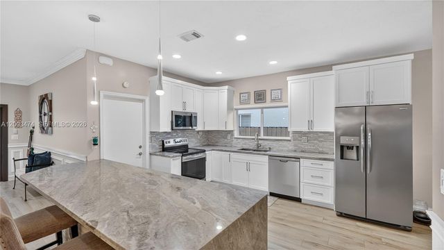 15893 SW 138th Ter, Miami, FL 33196