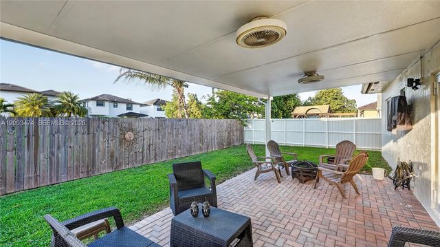 15893 SW 138th Ter, Miami, FL 33196