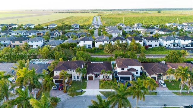 15893 SW 138th Ter, Miami, FL 33196