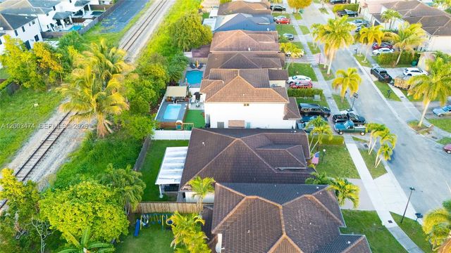 15893 SW 138th Ter, Miami, FL 33196