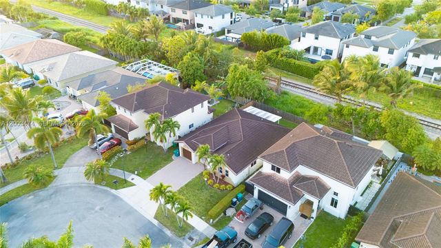 15893 SW 138th Ter, Miami, FL 33196