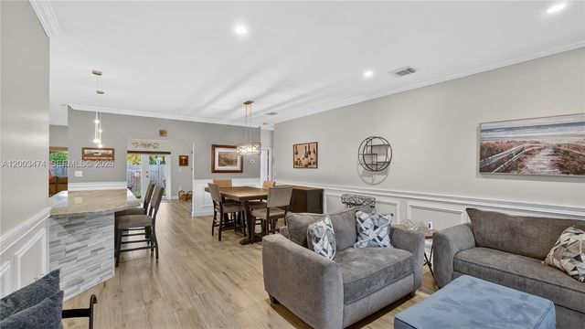 15893 SW 138th Ter, Miami, FL 33196