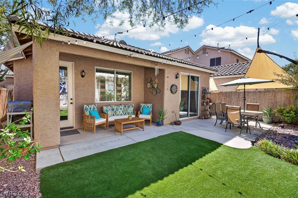9745 Canterbury Creek Street, Las Vegas, NV 89183 — photo 3