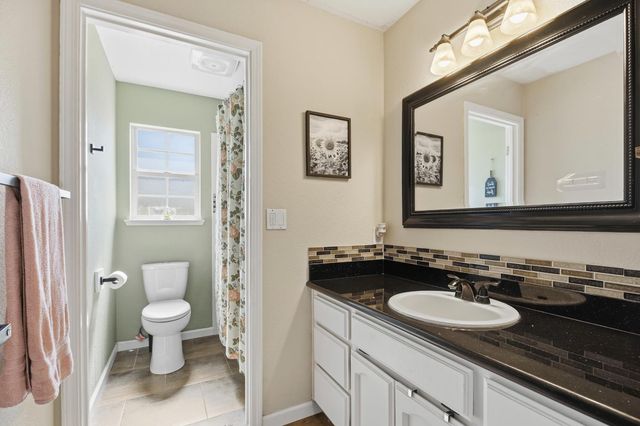 966 Shelly Ct, Ripon, CA 95366