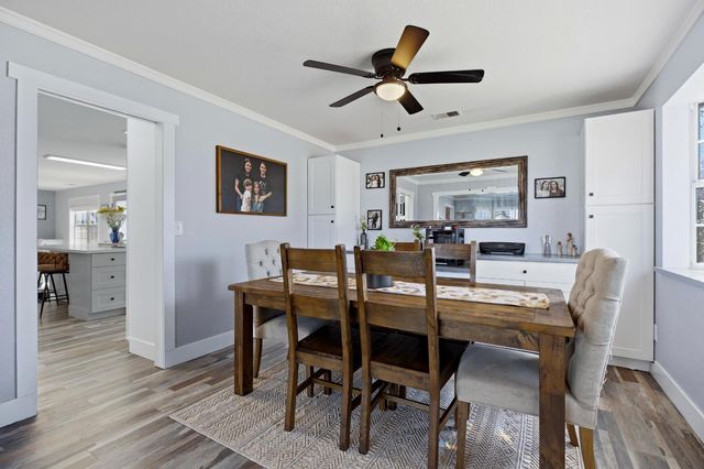 966 Shelly Ct, Ripon, CA 95366
