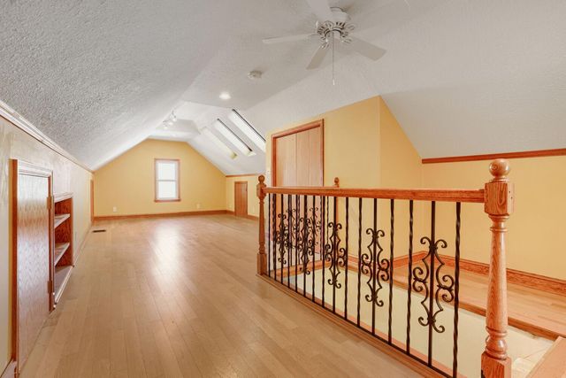 1084 Gorman Avenue, West Saint Paul, MN 55118