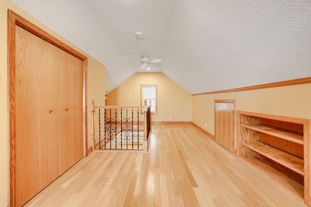 1084 Gorman Avenue, West Saint Paul, MN 55118