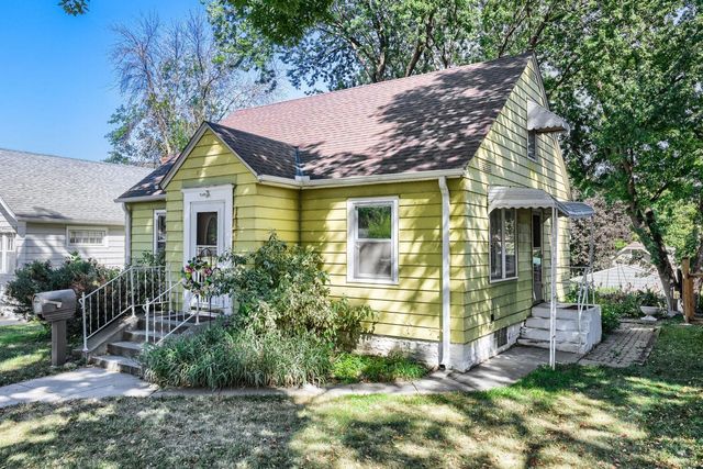 1084 Gorman Avenue, West Saint Paul, MN 55118