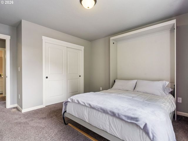 8212 Ne 86TH St, Vancouver, WA 98662