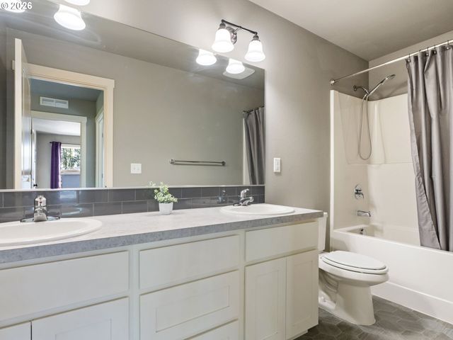 8212 Ne 86TH St, Vancouver, WA 98662