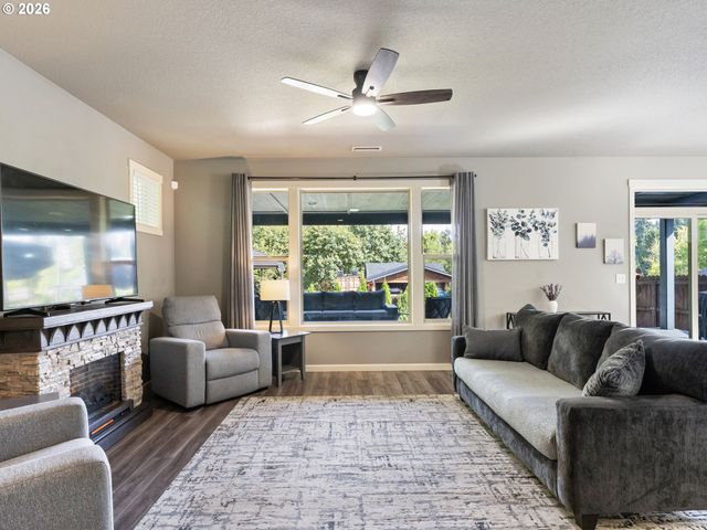 8212 Ne 86TH St, Vancouver, WA 98662