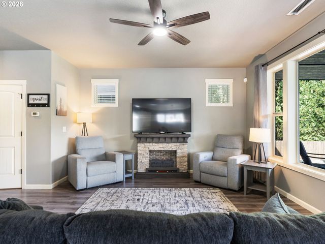 8212 Ne 86TH St, Vancouver, WA 98662