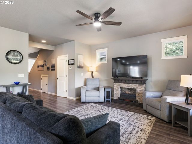 8212 Ne 86TH St, Vancouver, WA 98662
