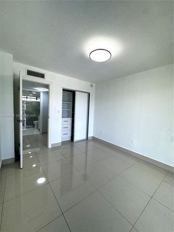 18000 NW 68th Avenue 314A, Hialeah, FL 33015