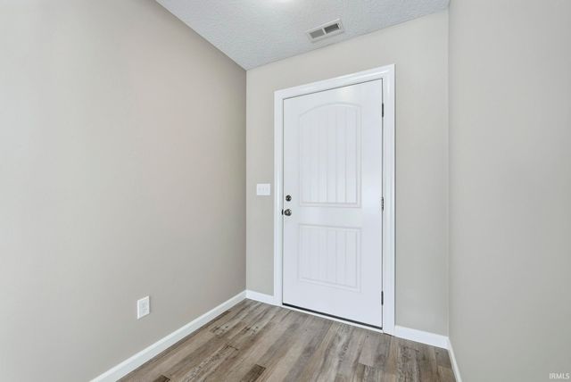 1350 Zenos Boulevard, Fort Wayne, IN 46818