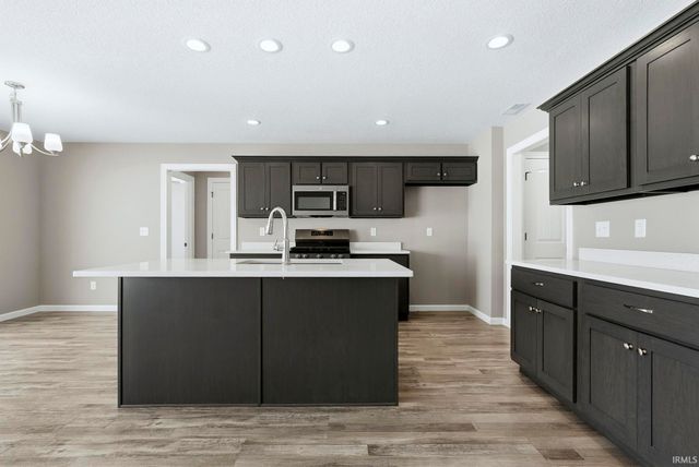 1350 Zenos Boulevard, Fort Wayne, IN 46818