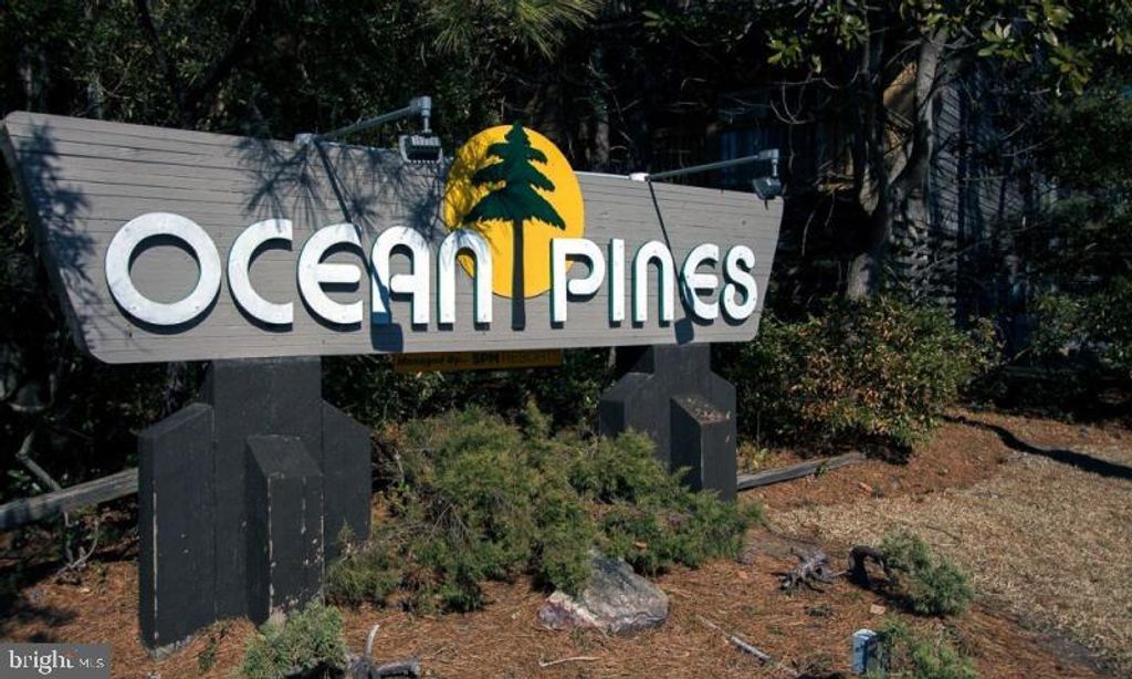 226 CHARLESTON RD, Ocean Pines, MD 21811