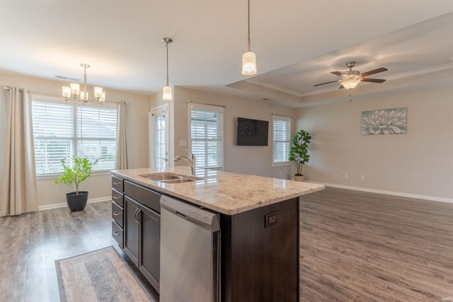 7535 Tealwood Court, Evansville, IN 47715