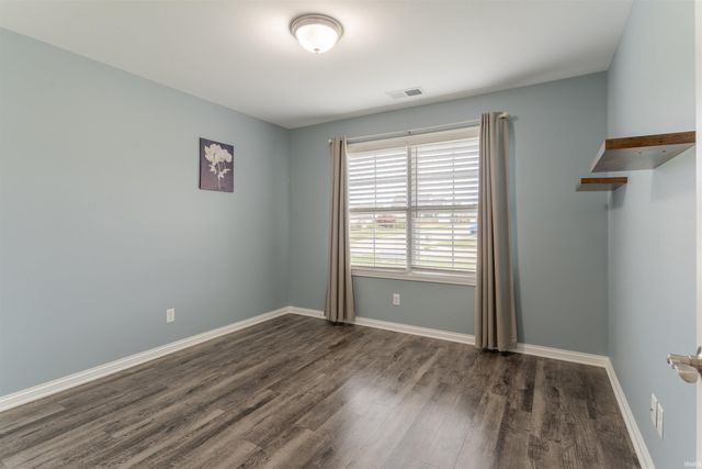 7535 Tealwood Court, Evansville, IN 47715