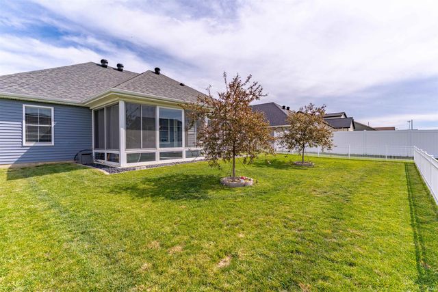 7535 Tealwood Court, Evansville, IN 47715