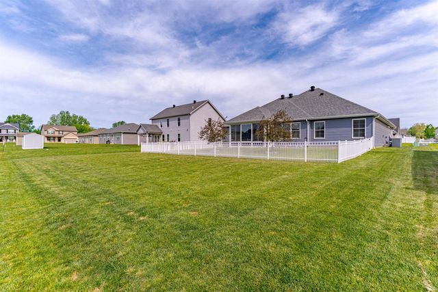 7535 Tealwood Court, Evansville, IN 47715