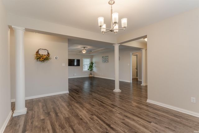 7535 Tealwood Court, Evansville, IN 47715