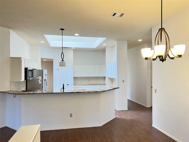 9005 Marthas DR, Austin, TX 78717